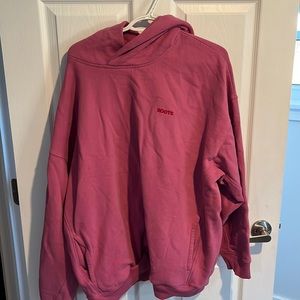 Dark pink roots hoodie 3xl hardly worn